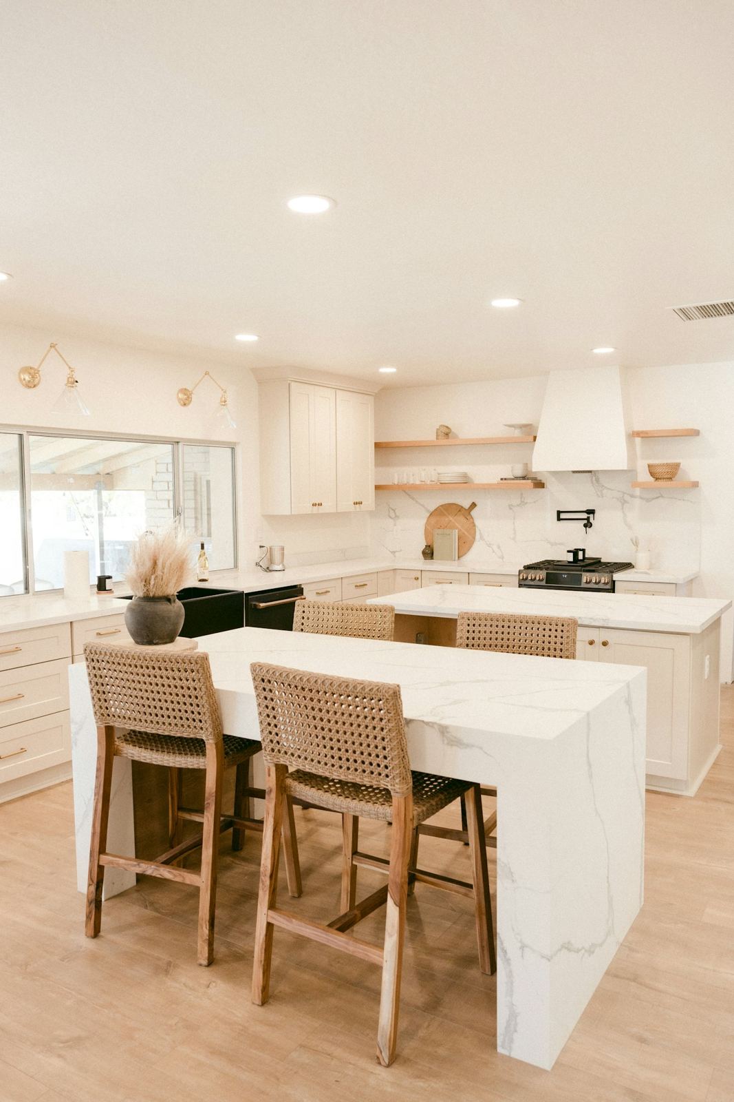 Bright kitchen with island seating